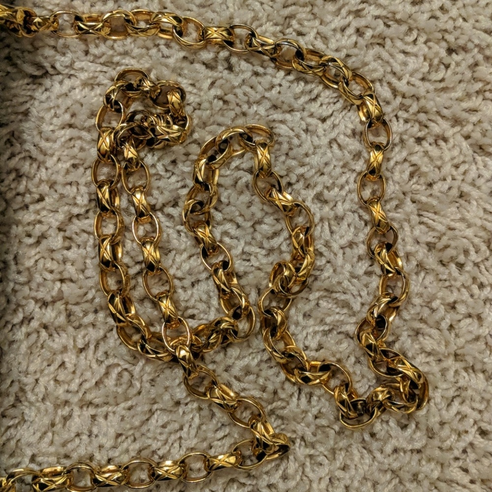 Authentic Chanel vintage leather bag - Picture 6 of 8